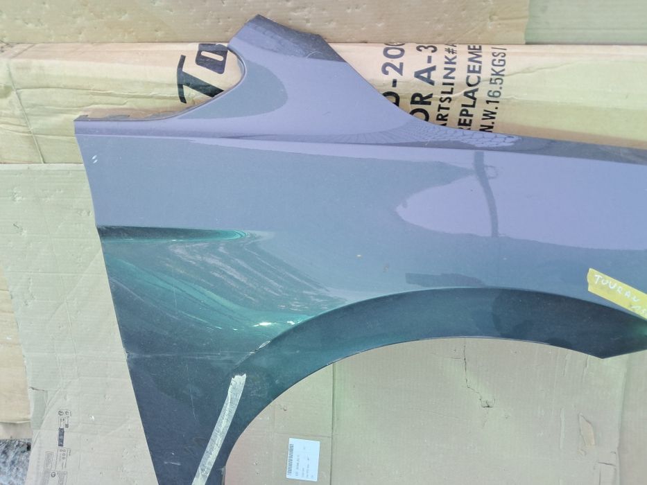 Калник  Vw Touran  2016/2021 г