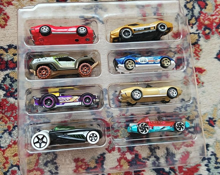 Hot wheels колички
