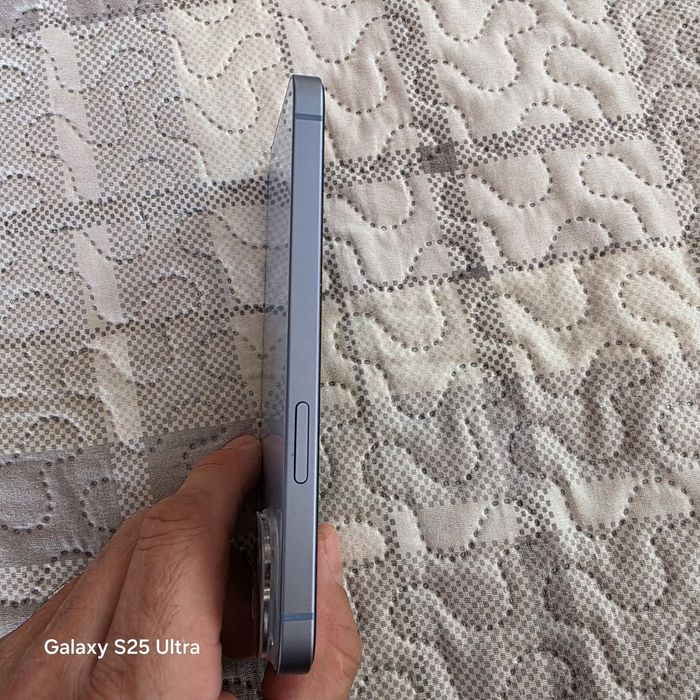 Продавам IPHONE 14