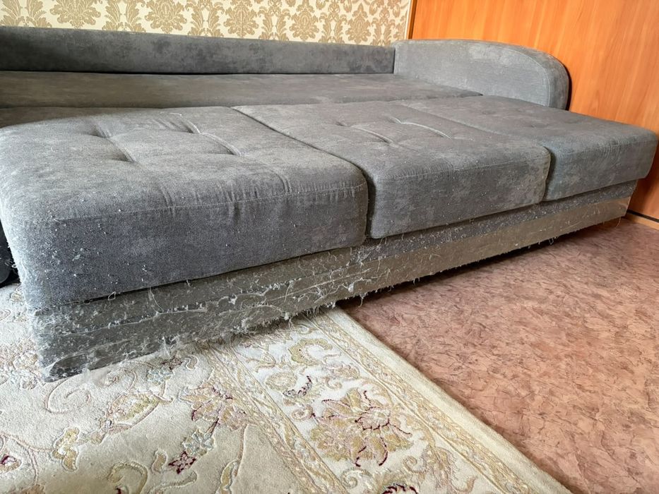 Продам диван мягкий