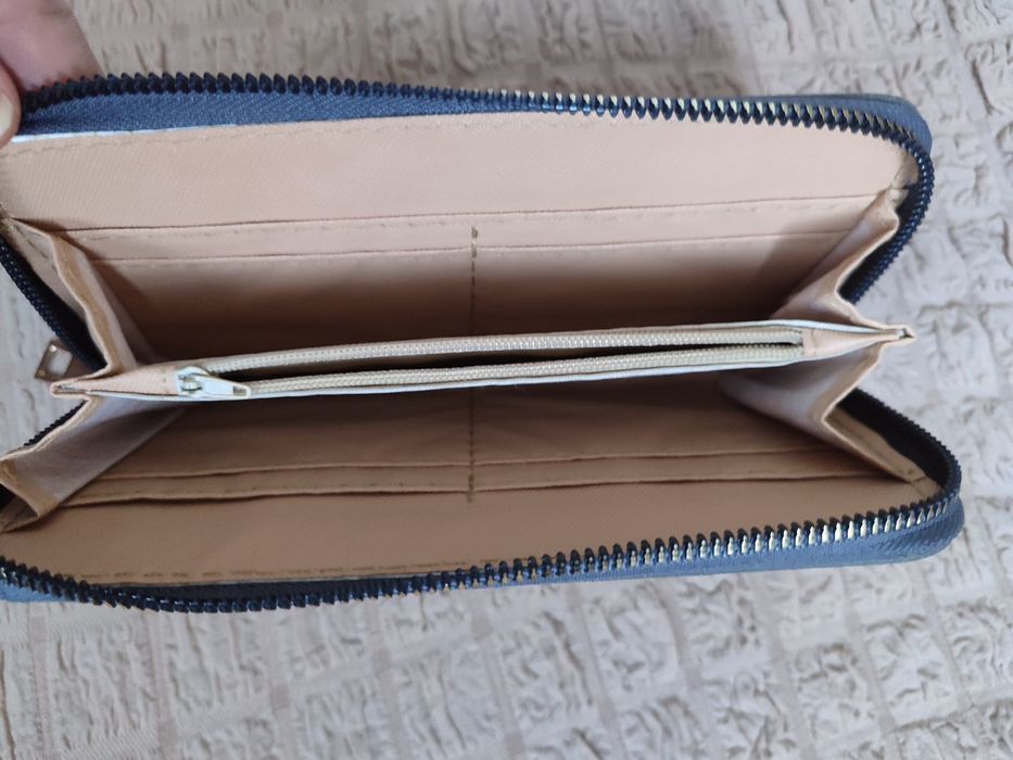 Кошелек женский серый