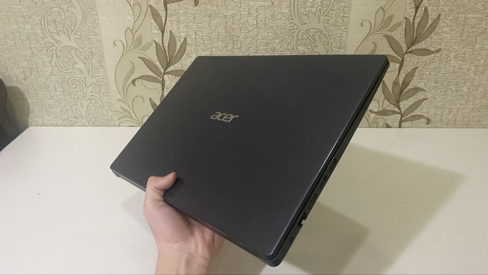 Noutbuk Acer Aspire 3