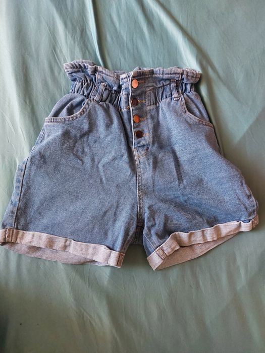 Дамски къси гащи