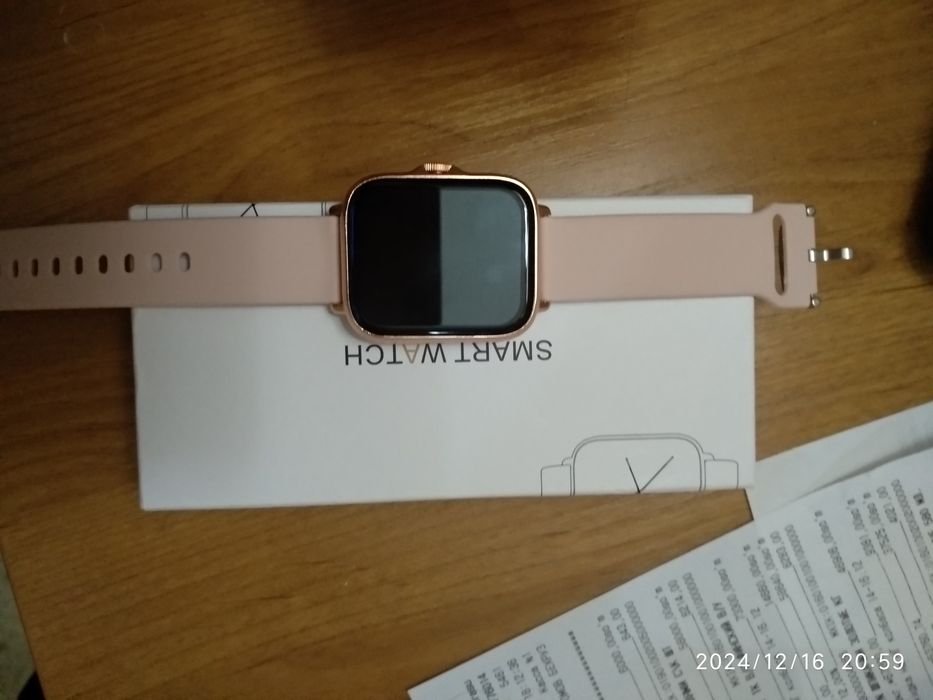 Умные часы, просто, но красиво