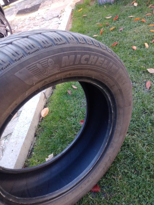 Автомобилна гума