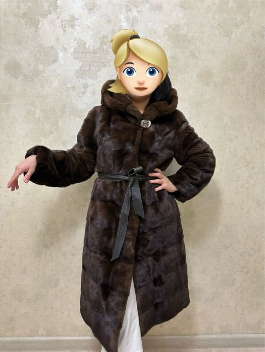 Продам норковую шубу