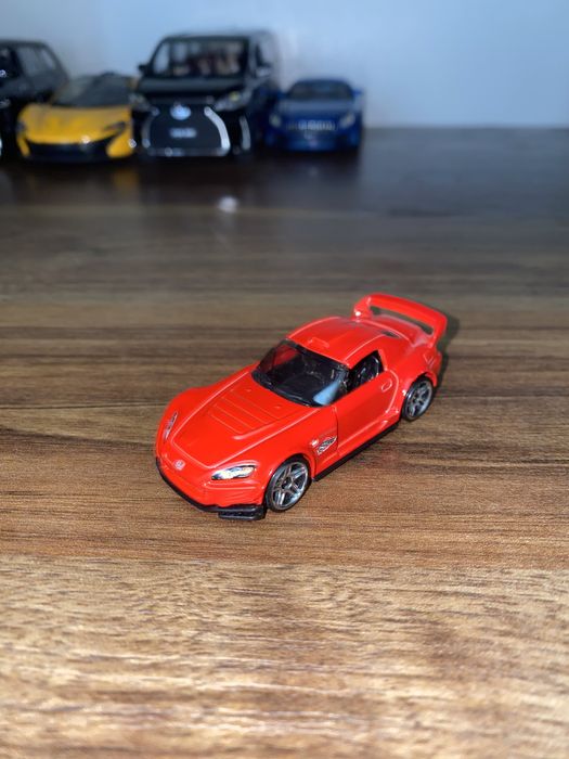 Машинки колекционные