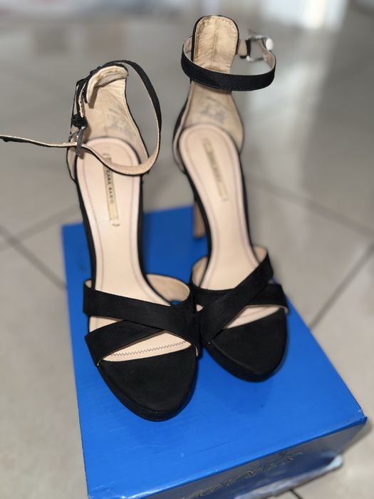 Sandale cu toc 12 cm Zara