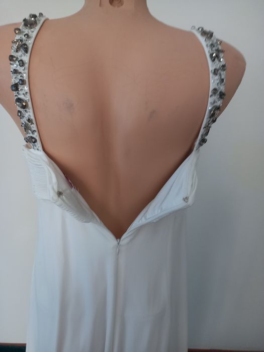 Продам два вечерних  платья