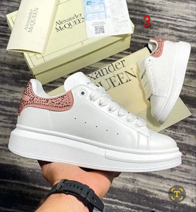 Adidași de dama model nou