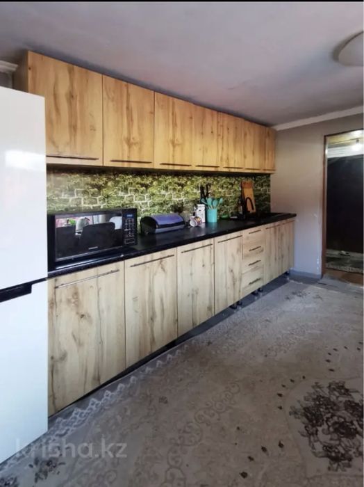 Продаётся часть дома  Турксибском районе