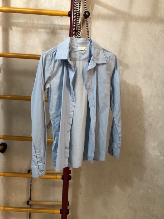 Школьная форма  пиджак и рубашки на мальчика