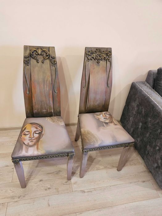 Столове  ръчно рисувани 2бр