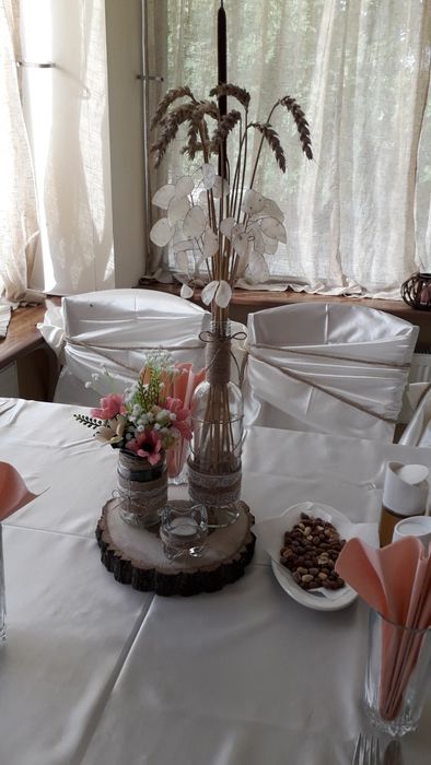 Кръгли сатенени покривки за маса