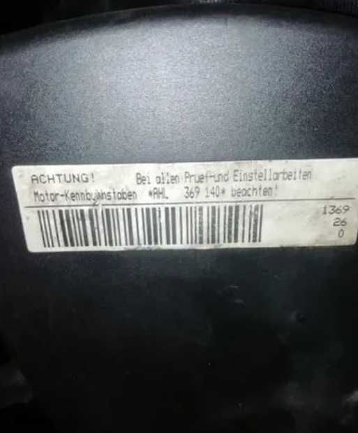 Двигатель Volkswagen AHL 369140