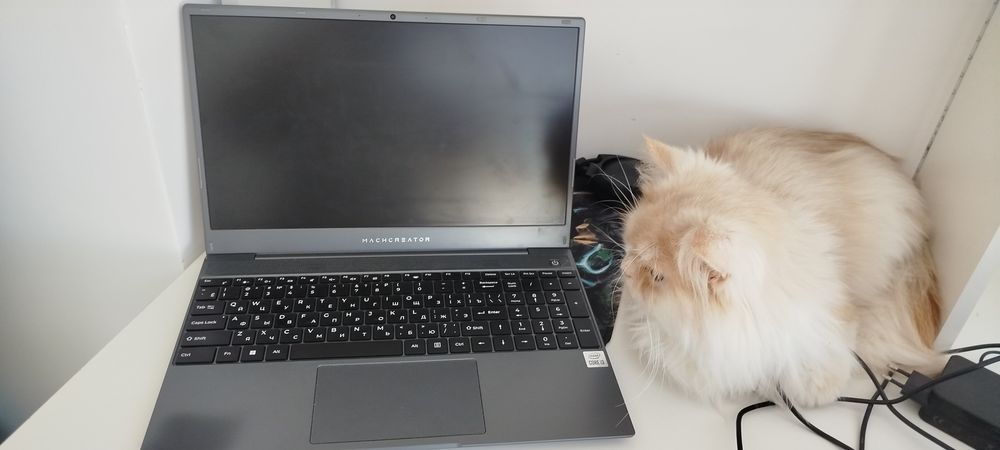 Ноутбук Machcreator One i3