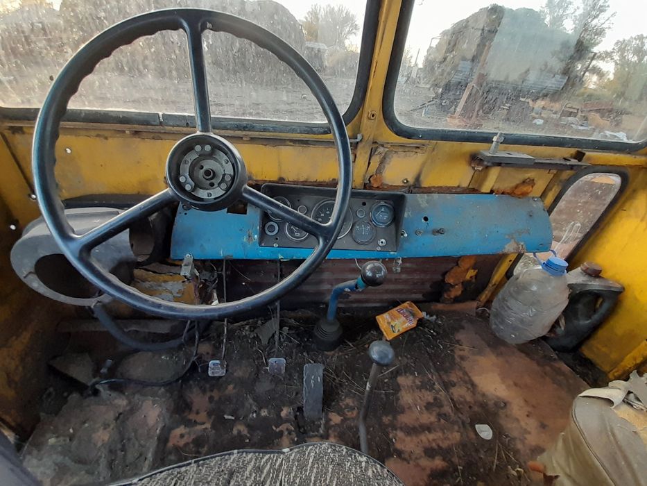 Самодельный трактор Двигатель от Москвича.