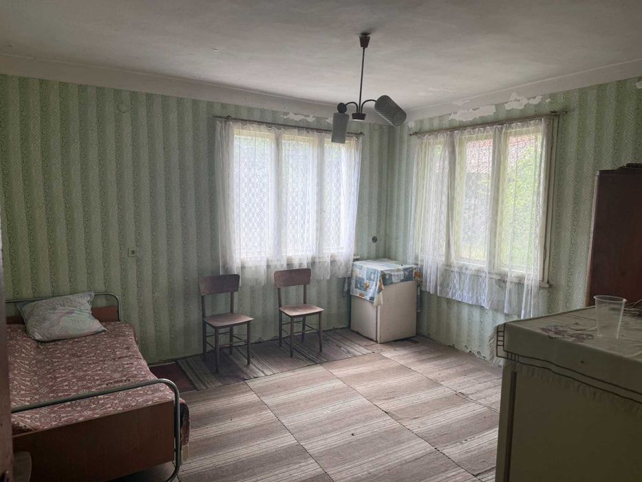 Продава се Къща в с. Гюешево, Област Кюстендил - 160 кв.м за 208 €/кв.м - Снимка #11