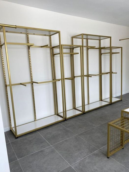 Регулирующийся стеллажи,рельсы, рейлы,полки,ветрина