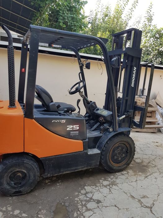 KARA (pogruzchik) xizmati va arenda 1 dan 10 tonnagacha