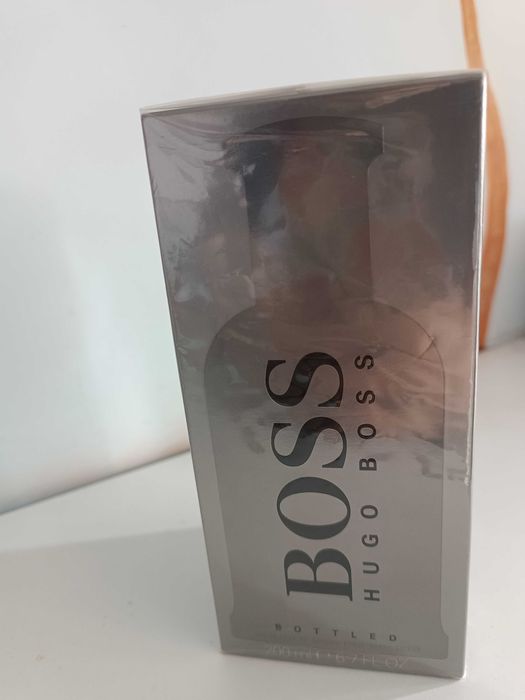 Парфюм  Boss Hugo Boss
