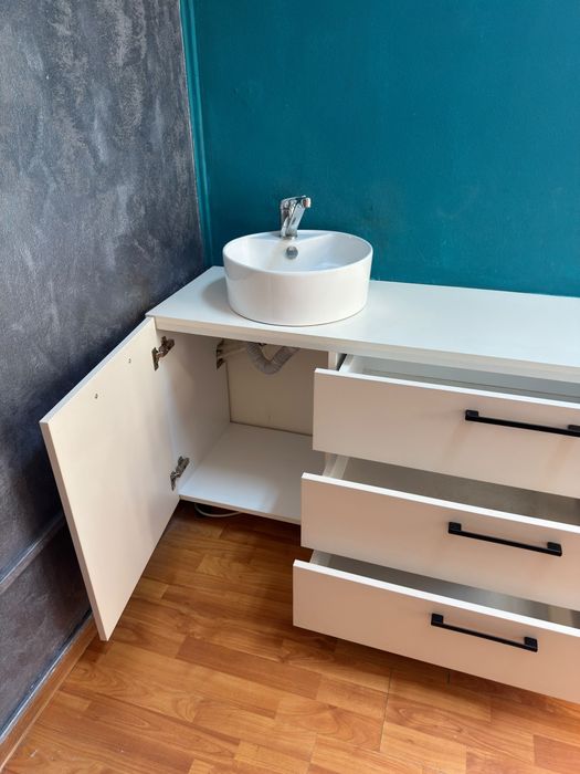 Mobilier salon manichiura
