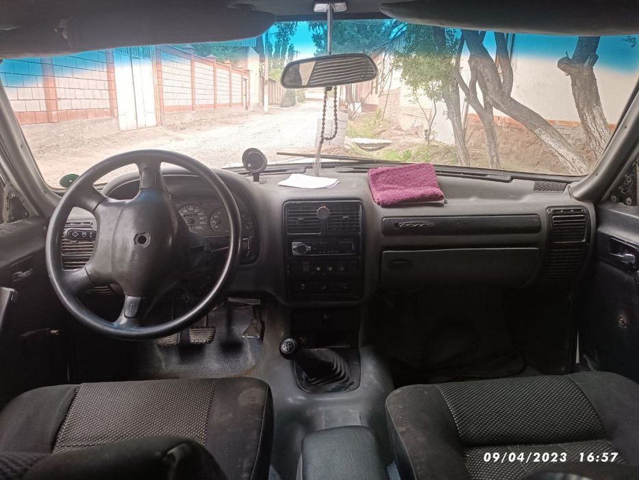 Volga2401 gaz srochno sotiladi