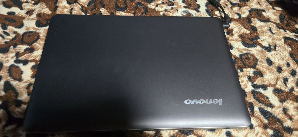 Lenovo Ideapad u310