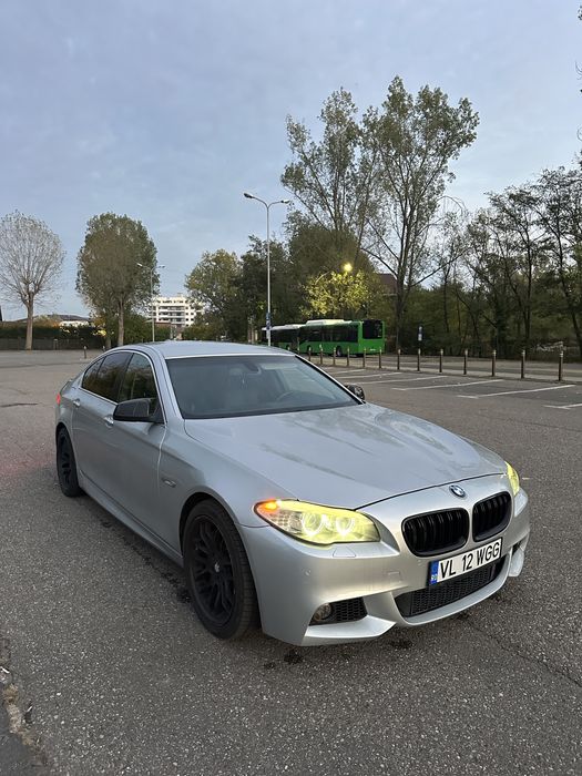 BMW 530D 245CP/ Pachet M/ Head up display/ Navi mare/ Bi Xenon