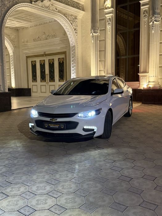 Chevrolet Malibu 2018 — 2