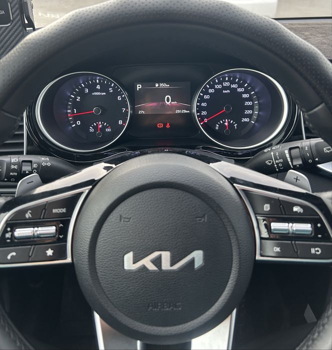 продам kia ceed