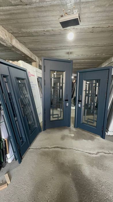 Temir eshiklar .Темир эшиклар