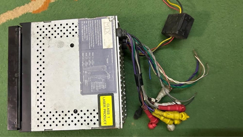 Продам автомагнитолу