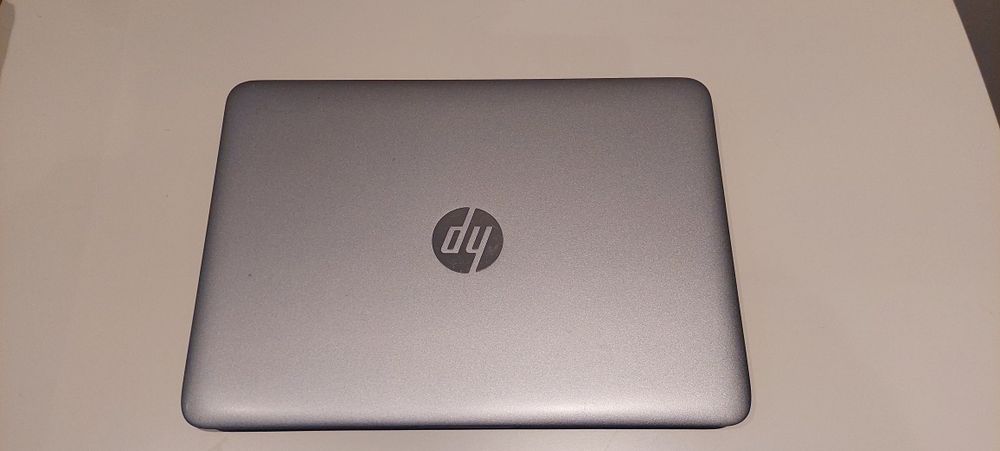 Лаптоп HP EliteBook 725 G