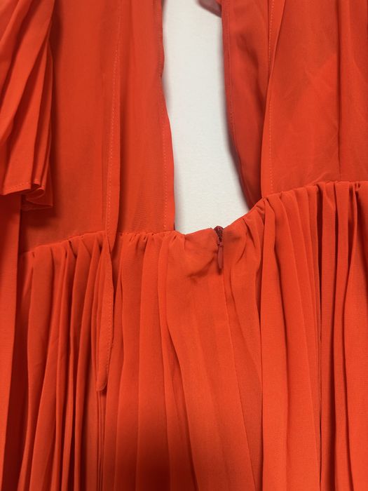 Rochie vaporoasă cu pliuri