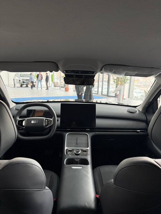 Geely Ex5 Emi avtomobili