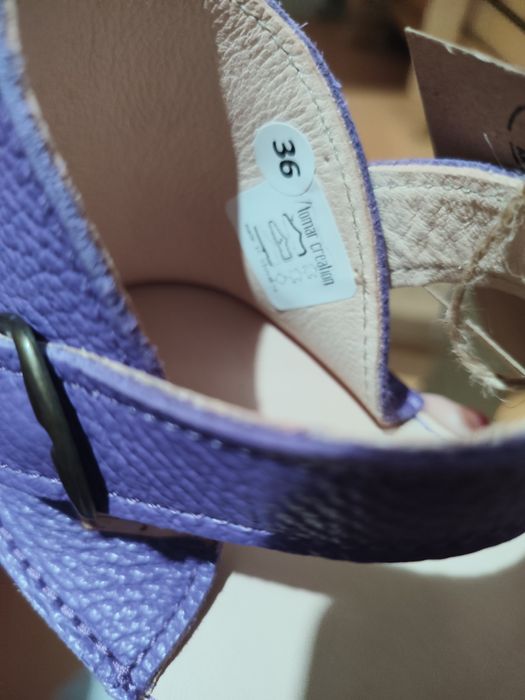 Боси сандали естествена кожа