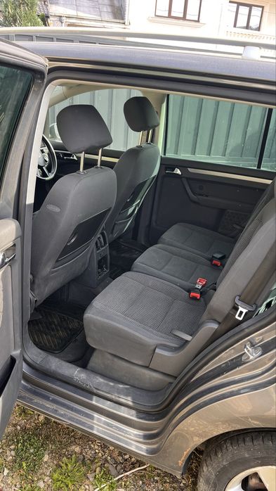 VOLKSWAGEN Touran 2005 — imagine 4
