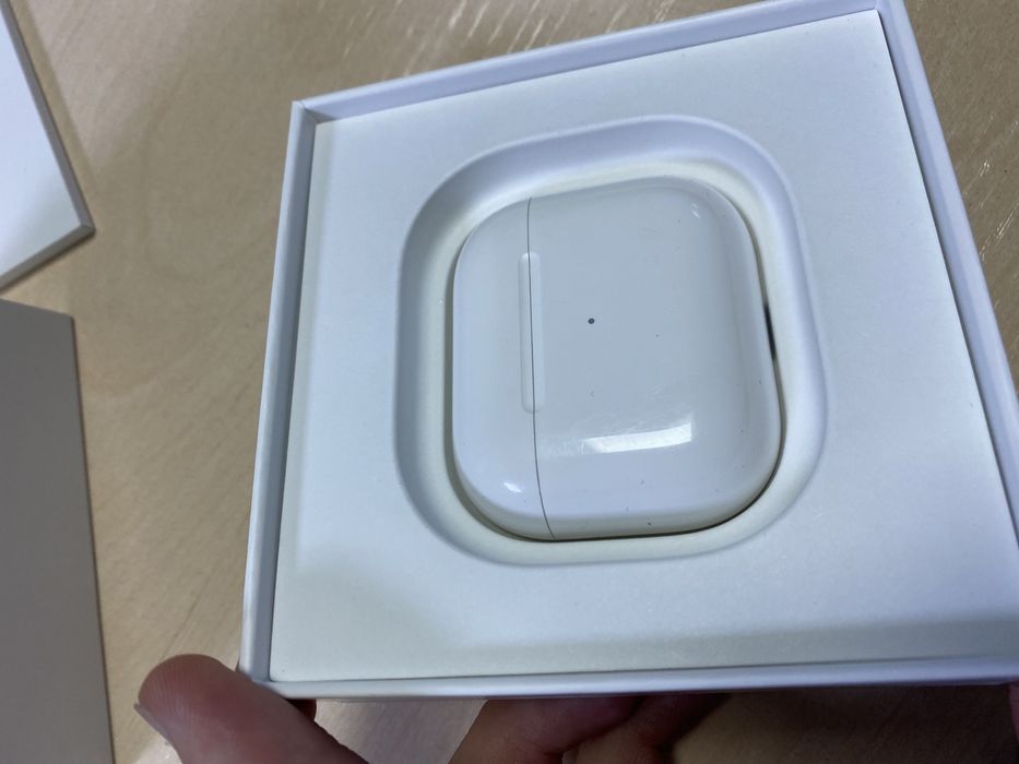 Продам AirPods 3 оригинал