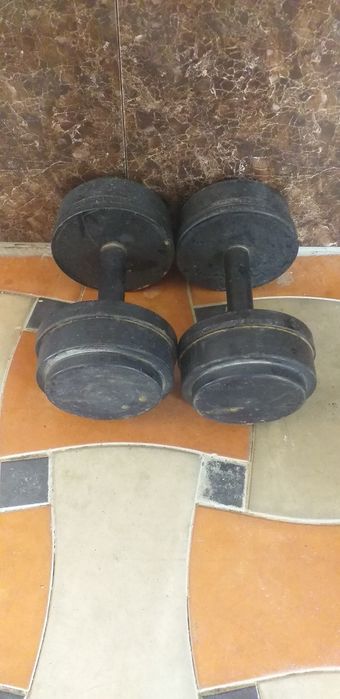 Гантел, хар бир донаси 18 кг дан, бир жуфт,кгми 15мингдан