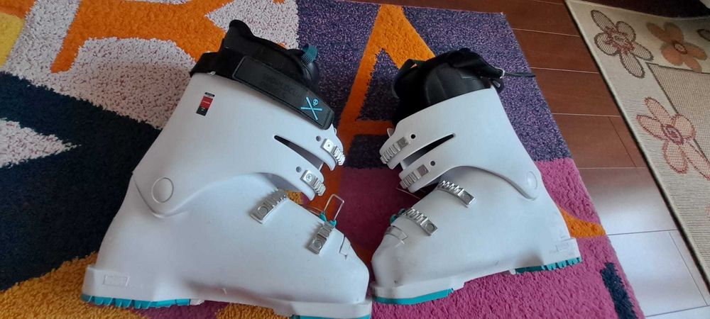 Clapari ski marimea 40 aproape noi