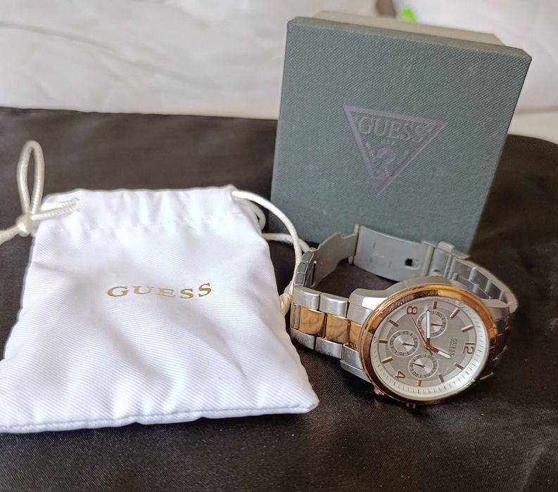 Оригинален часовник Guess унисекс