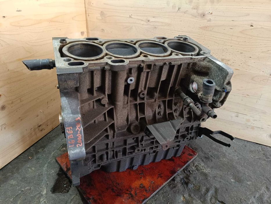 Bloc motor 1.6 benzina (varianta cu variator) VOLVO S40 V40 E3 2000  -