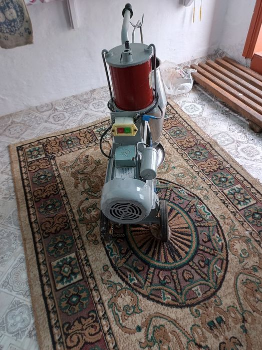 Продам дойный апарат