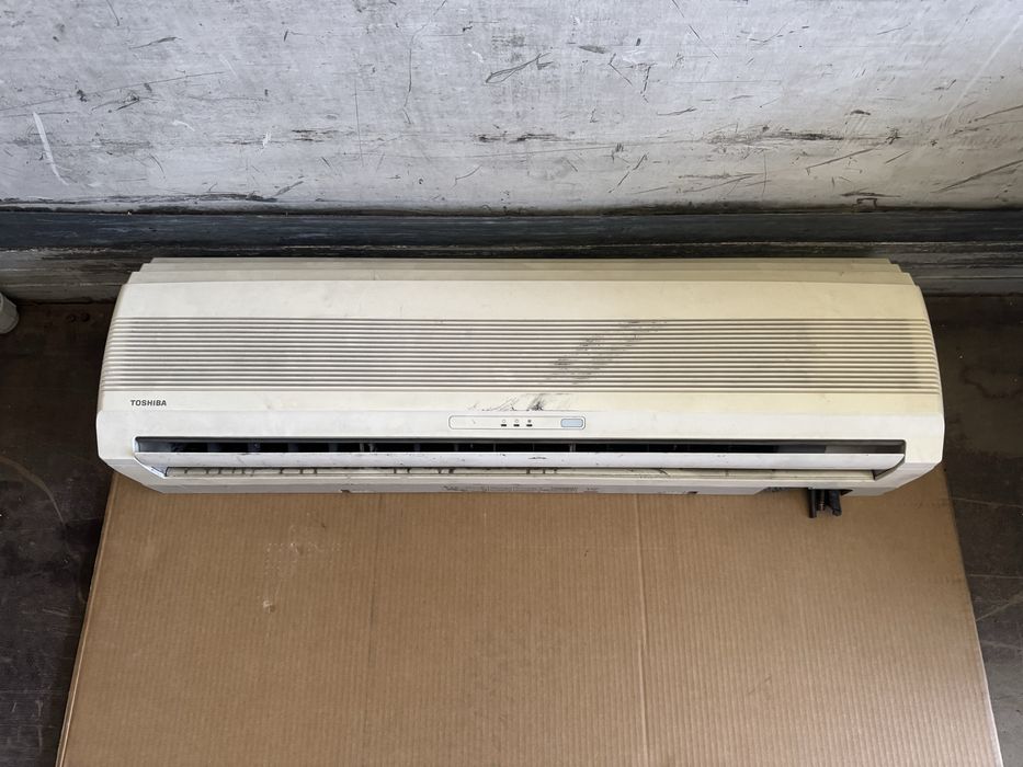 Aparat aer condiționat TOSHIBA 24000 btu invertor