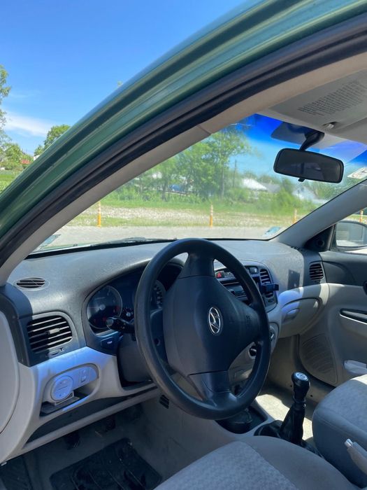 Vand hyundai accent 2007 1.5 crdi acte la zi