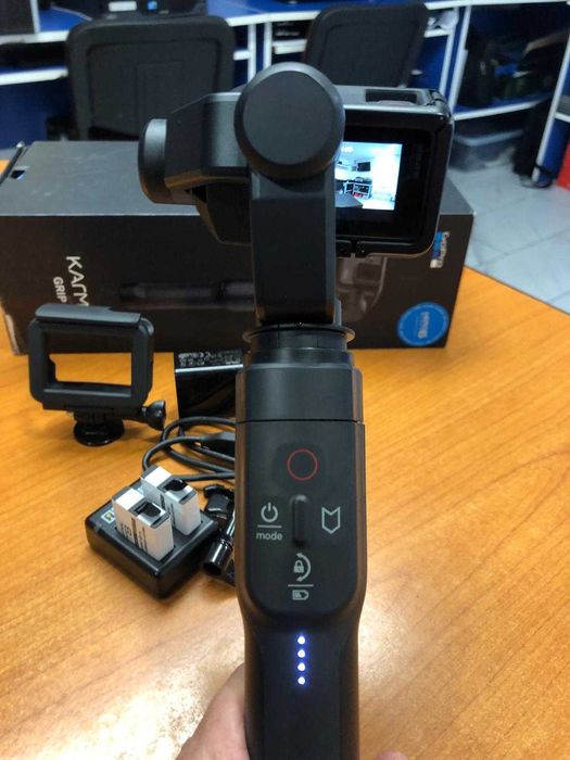 GoPro hero 6 BLACK + GRIP