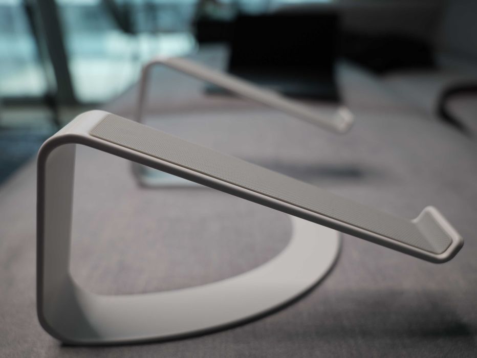 Twelve South Curve laptop stand