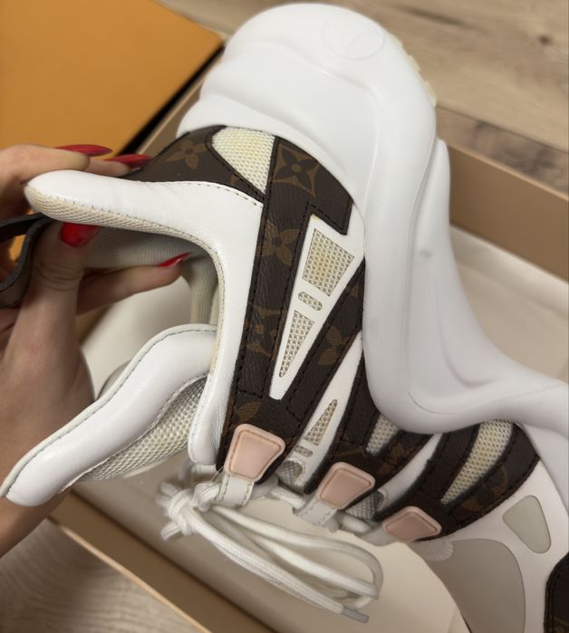 Adidasi Louis Vuitton Archlight