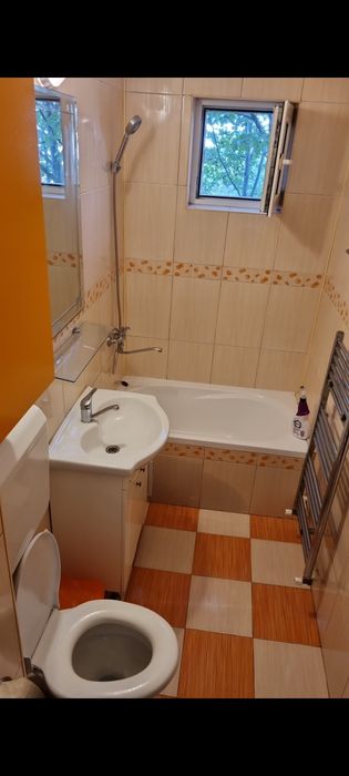 Apartament de inchiriat 2camere,vis-a-vis  de Campus